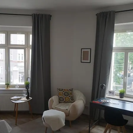 Bright Cozy Studio Flat In Leipzig