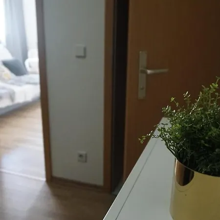 Bright Cozy Studio Flat In * Leipzig